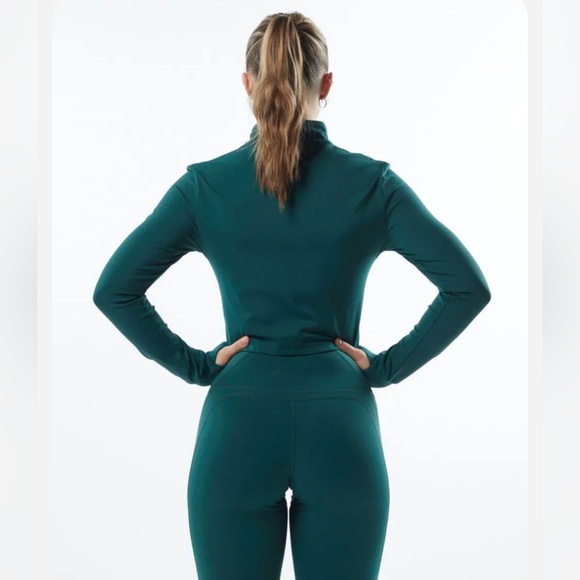 Alphalete Pulse Jacket - Velvet Teal 💙 - Picture 2 of 7